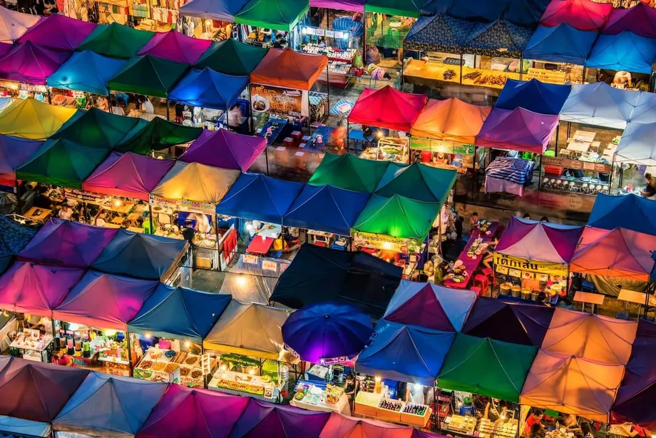 Aturan Tak Tertulis di Thailand: Panduan Etika Budaya bagi Wisatawan