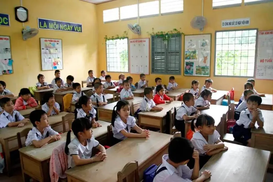 Siswa Sekolah Dasar Vietnam Bertahan di Peringkat Teratas Asia Tenggara: Hasil Penilaian SEA-PLM 2024