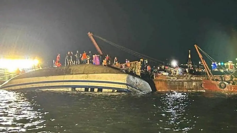 Kapal Wisata Terbalik di Teluk Ha Long: Puluhan Tewas dalam Bencana Maritim Terburuk di Vietnam dalam Beberapa Tahun