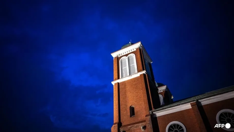 Lonceng Kembar Katedral Nagasaki Berdentang Serempak: 80 Tahun Setelah Bom Atom, Kota Ini Mengenang dan Menyerukan Perdamaian