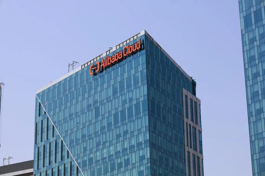 Alibaba Cloud: Mengupas Valuasi, Potensi Pertumbuhan, dan Transformasi AI