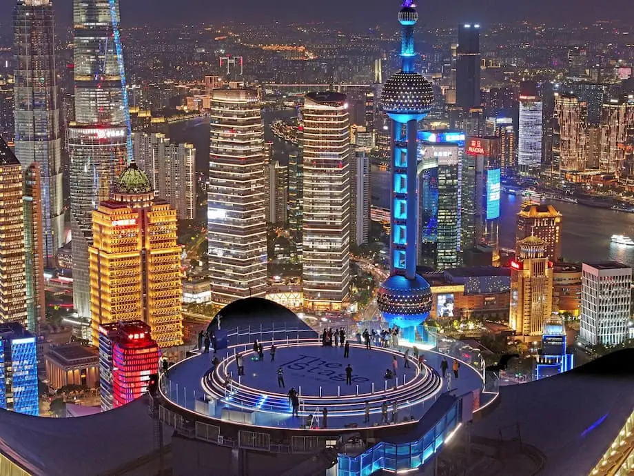 Dari Gedung Pencakar Langit ke Pegunungan Berkabut: Menumpangi Kereta Cepat China dari Shanghai ke Wuyuan