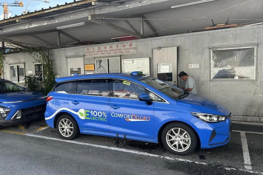 Singapura mempertimbangkan pelacakan ERP 2.0 dan pemesanan lewat aplikasi untuk menekan praktik taksi lintas batas ilegal