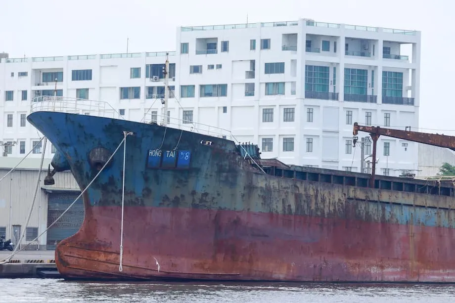 Taiwan meningkatkan patroli untuk melindungi kabel bawah laut di tengah meningkatnya ancaman yang terkait dengan China