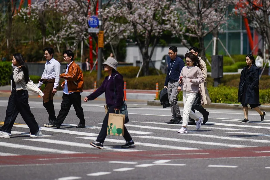 Kehidupan Sendiri Mengubah Seoul saat Ukuran Rumah Tangga Menyusut dan Penduduk Kota Menua