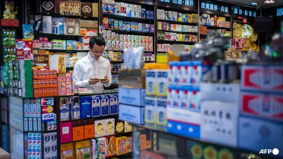 Turis Singapura Ditagih Terlalu Mahal untuk Herbal di Apotek Hong Kong