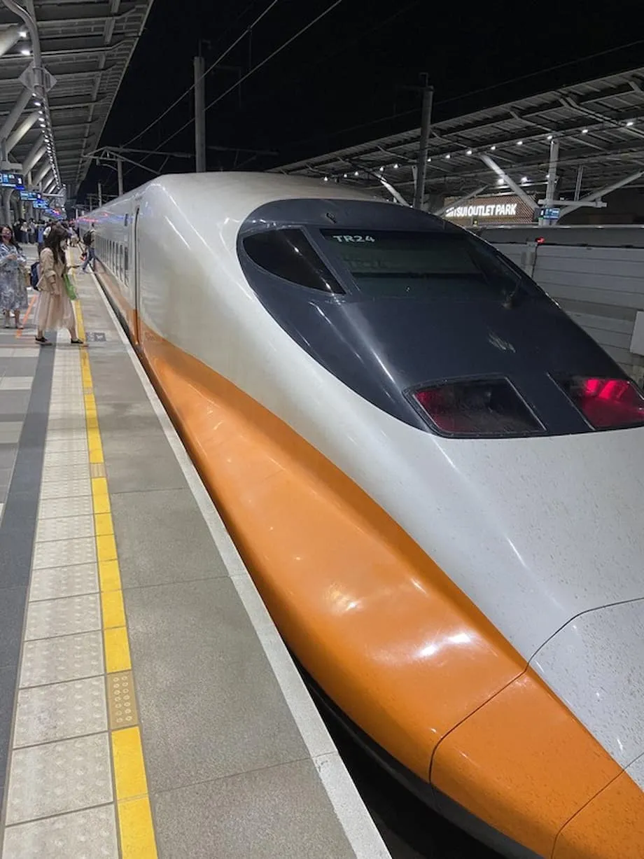 Kereta Cepat Taiwan menetapkan aturan ketat penggunaan ponsel mulai 22 September