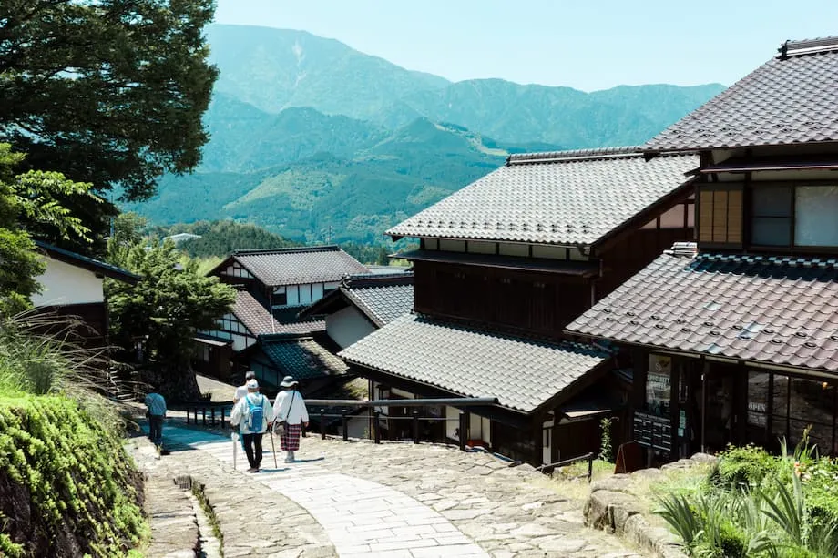 Jalur Kereta yang Tenang: Empat Destinasi Indah di Jepang yang Lebih Sepi dengan JR Pass