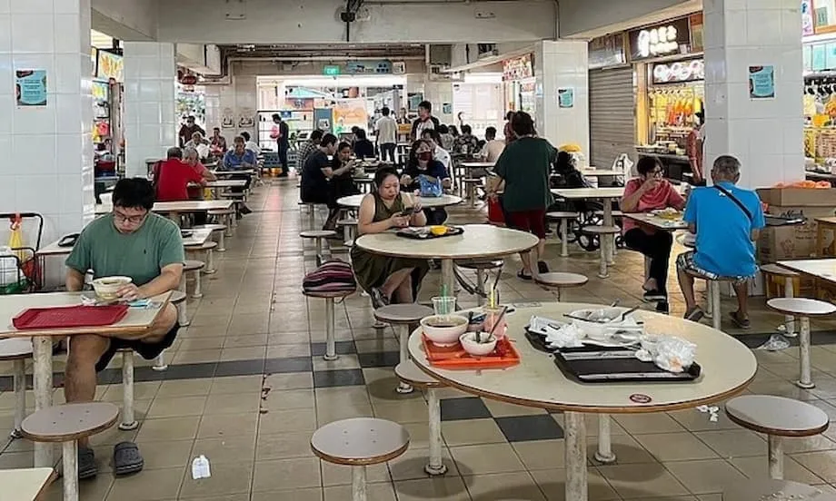 Enam Pusat Hawker di Singapura Tutup untuk Renovasi pada September hingga Desember 2025