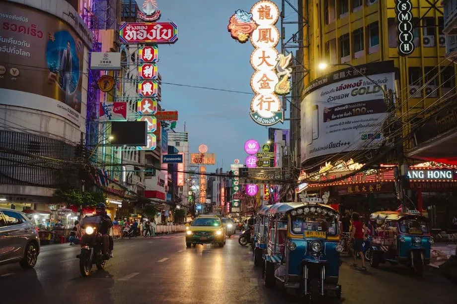 Panduan Bangkok dari Orang Dalam: Makan, Belanja, dan Bersosialisasi Seperti Warga Lokal