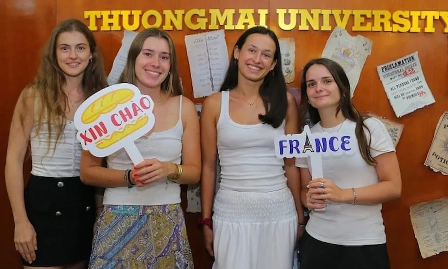 Vietnam mempertimbangkan izin kerja paruh waktu bagi mahasiswa asing