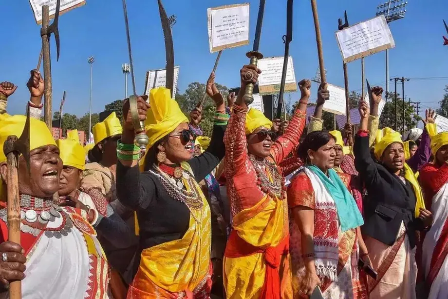 Bagaimana Adi Vaani menggunakan AI untuk menghidupkan kembali bahasa-bahasa suku di India