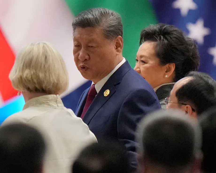 Tindakan Keras Xi Jinping terhadap Kaum Feminis Tiongkok di Tengah KTT Hak-Hak Perempuan