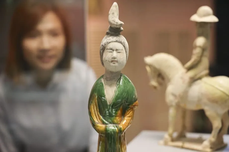 China pada Puncak Kejayaan Dinasti Tang: Pemerintahan, Pasar, dan Budaya Kosmopolitan