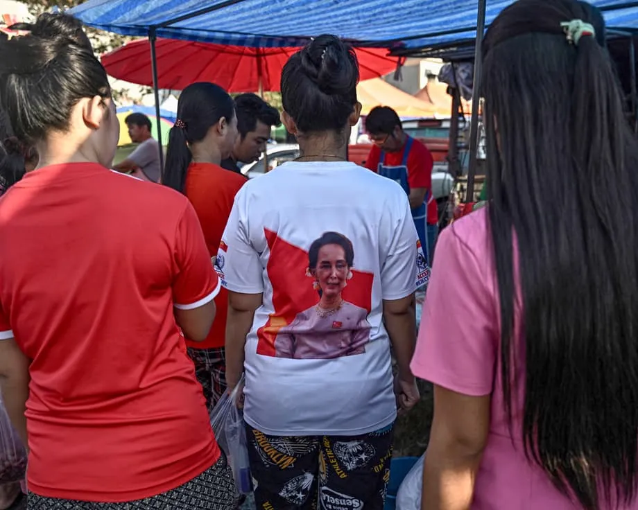 Thailand membuka akses kerja legal bagi pengungsi Myanmar di tengah pemangkasan bantuan dan kekurangan tenaga kerja