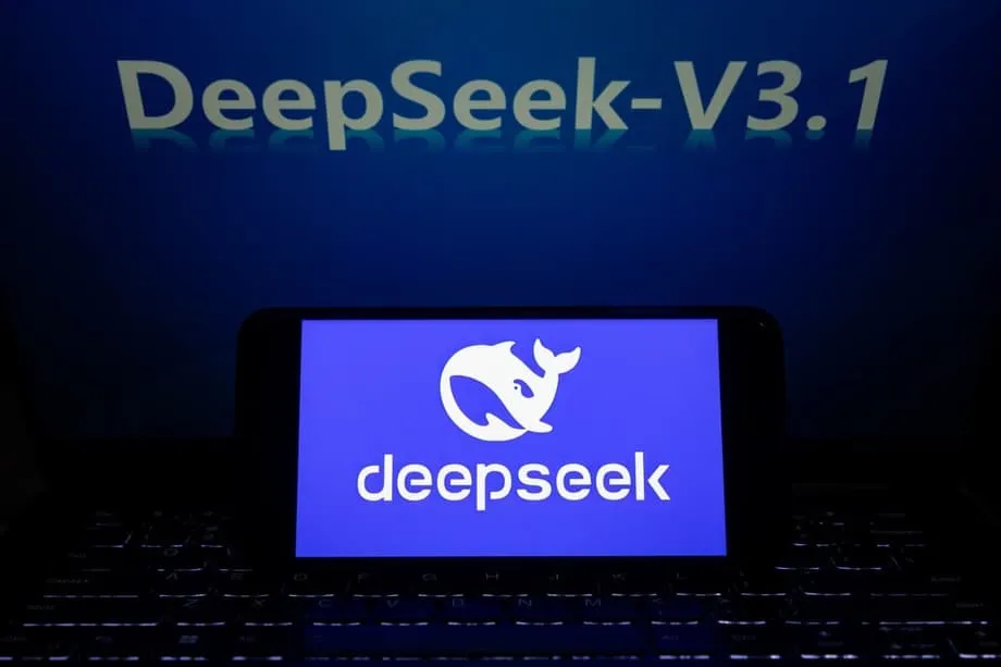 DeepSeek dan Qwen melesat dalam uji perdagangan kripto AI langsung, sementara model Barat tersandung