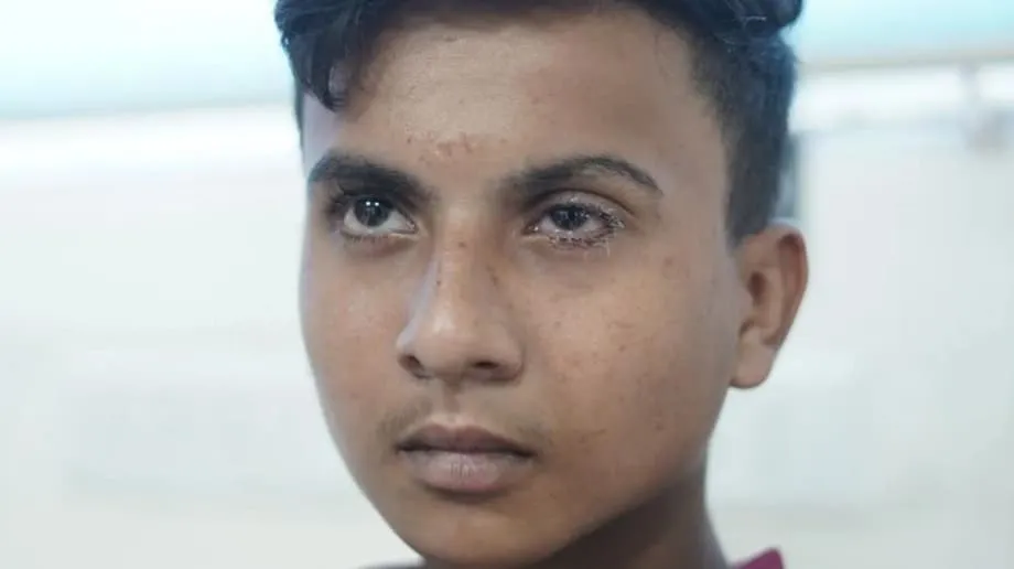 Demam Senjata Karbit di Media Sosial Membutakan Anak-anak di India Utara