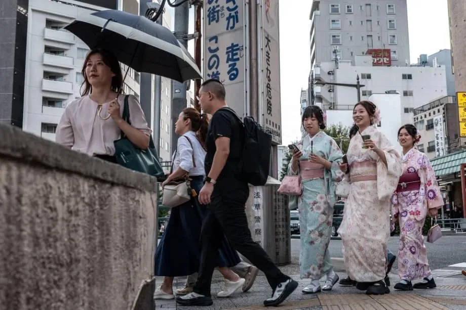 Peringatan perjalanan China ke Jepang mengguncang sektor ritel dan pariwisata usai pernyataan soal Taiwan