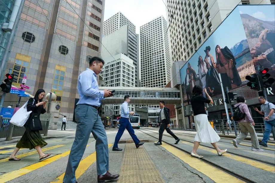 Deloitte China menggelontorkan HKD500 juta dan merekrut 1.000 orang untuk mendorong fintech, AI, dan pasar modal Hong Kong