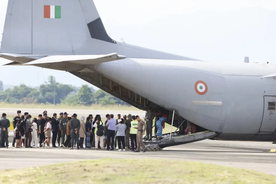 India Memulangkan Warganya yang Melarikan Diri dari Pusat Penipuan Siber Myanmar