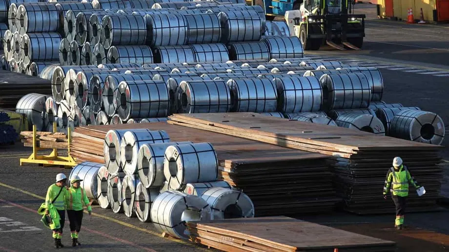 Produsen Baja China Ekspansi ke Luar Negeri di Tengah Tantangan Domestik