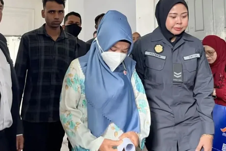 Dua Warga Asing Pertama Didakwa Berdasarkan Undang-Undang Baru Malaysia yang Ketat tentang Larangan Membuang Sampah Sembarangan