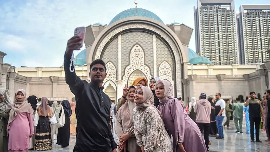 Modernisasi Mendorong Kebangkitan Islam di Asia Tenggara
