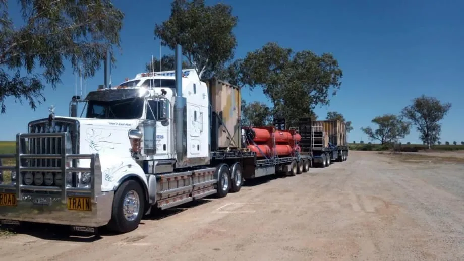 Industri Angkutan Barang Australia di Ambang Krisis saat Biaya Solar Berlipat Ganda dan Rantai Pasok Retak