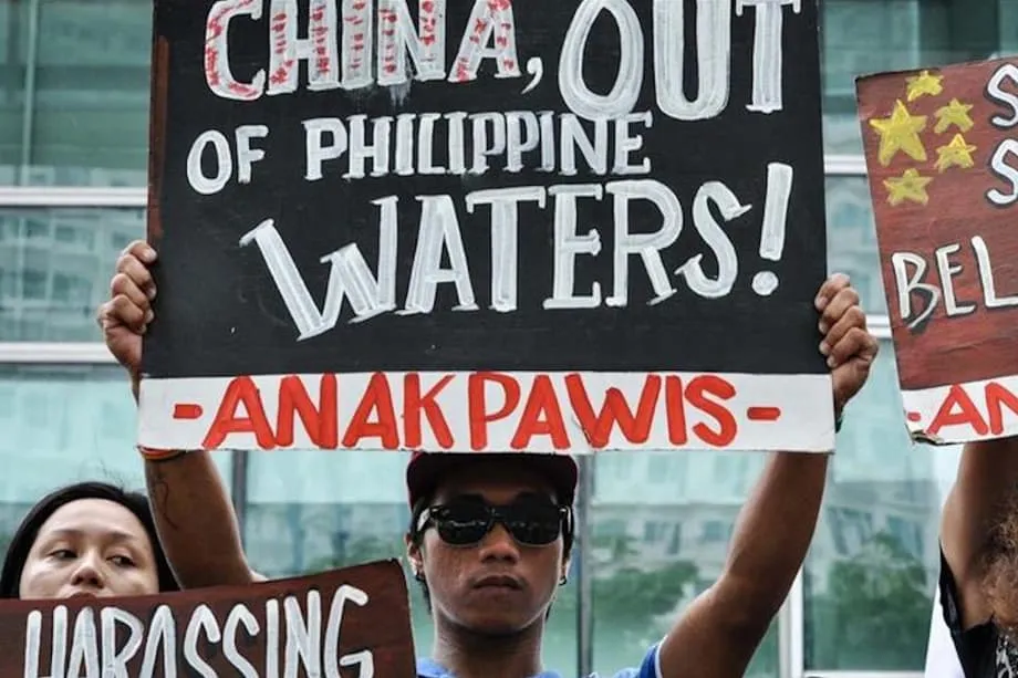 Filipina Pertimbangkan Kesepakatan Minyak dengan China di Tengah Peringatan Risiko terhadap Kedaulatan