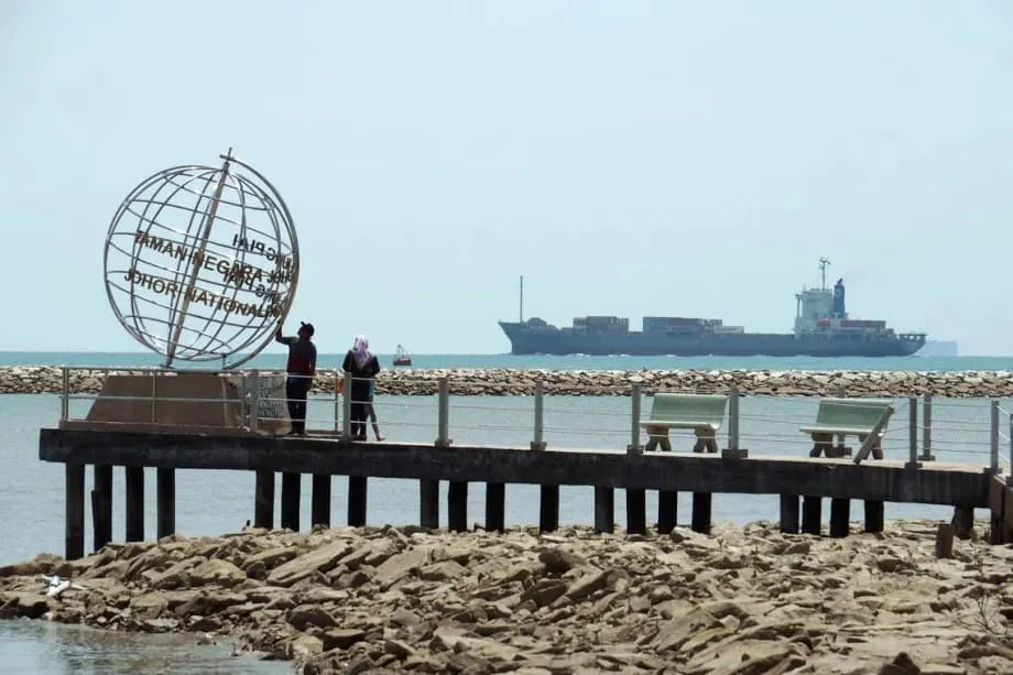 Indonesia Menolak Tarif Kapal di Selat Malaka Setelah Usulan Singkat Picu Kekhawatiran Regional