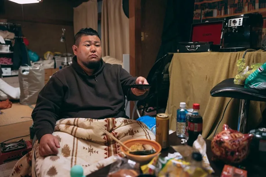Krisis Hikikomori yang Menua di Jepang: Ketika Orang Tua Berusia 90 Tahun Merawat Anak Berusia 60 Tahun