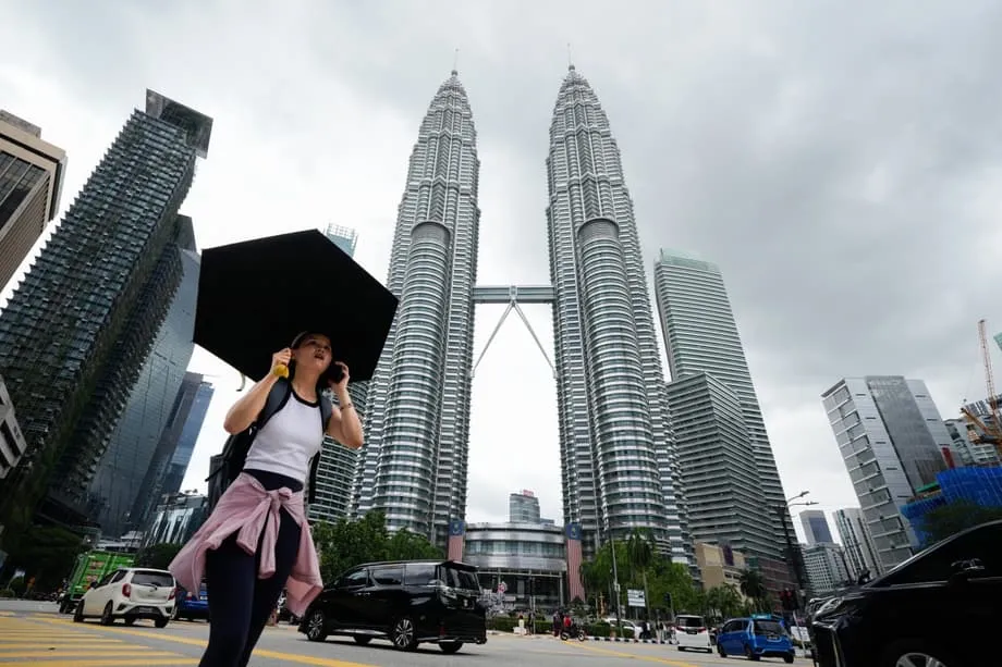 Malaysia dan Korea Selatan Perluas Aliansi Ekonomi dari Semikonduktor hingga Produk Halal dan Energi Bersih