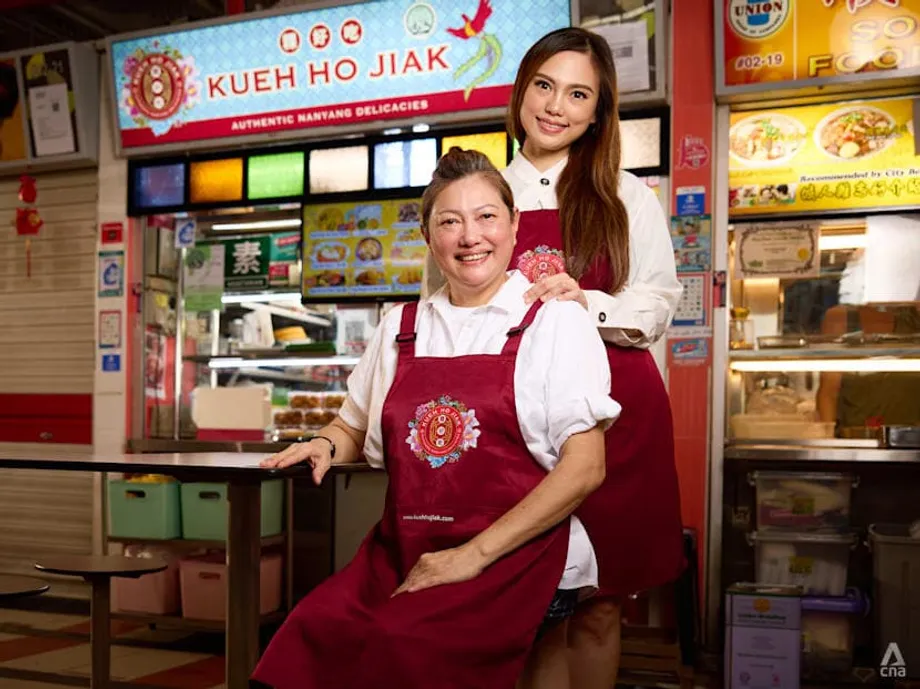 Mengenal Kueh Ho Jiak: Cara Sandy Tan Menjaga Tradisi Kueh Singapura Tetap Hidup