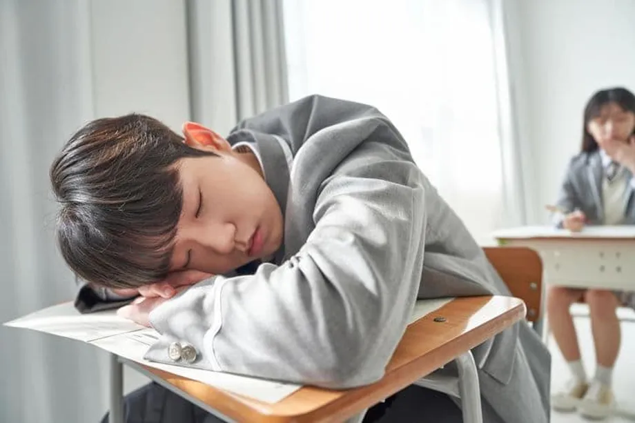 Siswa SMA Korea Selatan Mengalami Kurang Tidur dan Krisis Kesehatan Mental akibat Tekanan Akademik