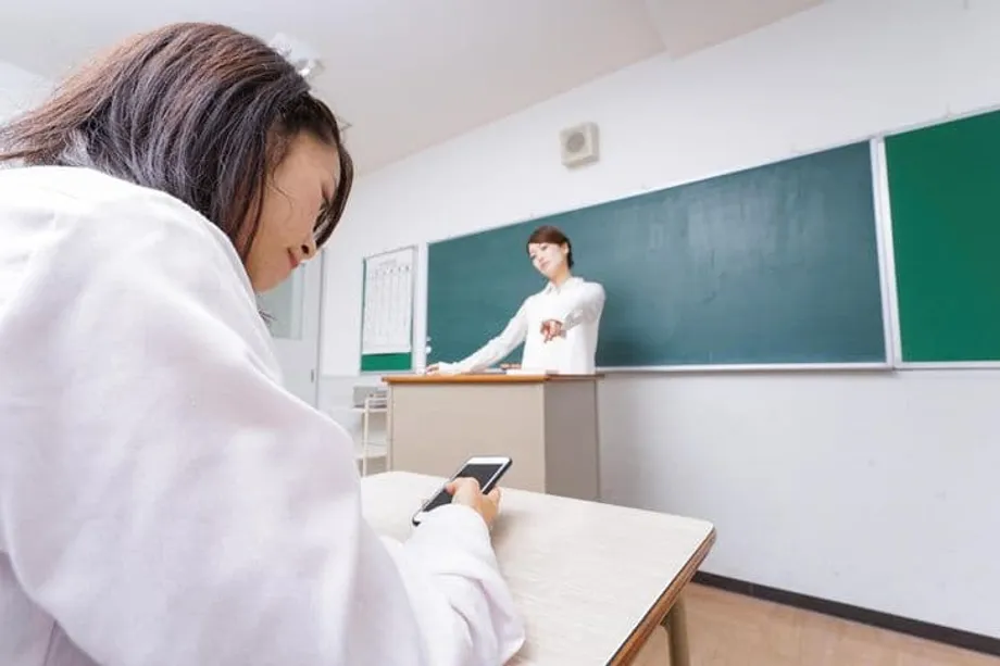 Larangan Ponsel di Kelas Secara Nasional di Korea Selatan Diwarnai Kendala Penerapan saat Sekolah Berbeda Pendapat soal Aturan