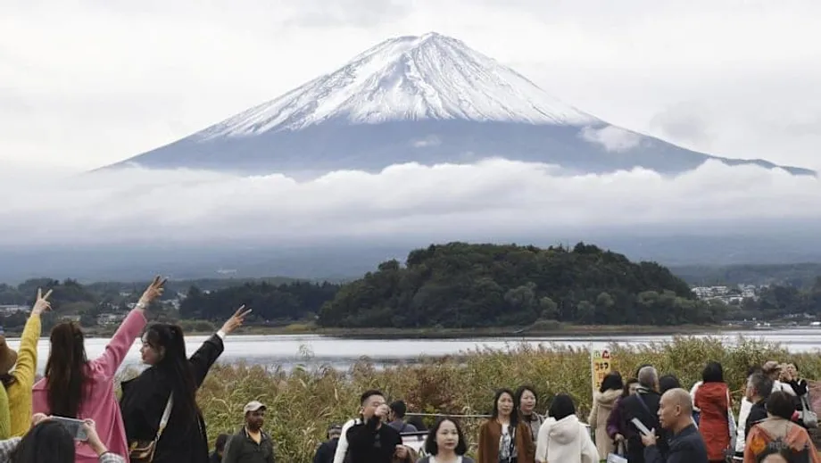 Festival Bunga Sakura Gunung Fuji Dibatalkan setelah Overtourism Mengancam Kehidupan Sehari-hari Warga