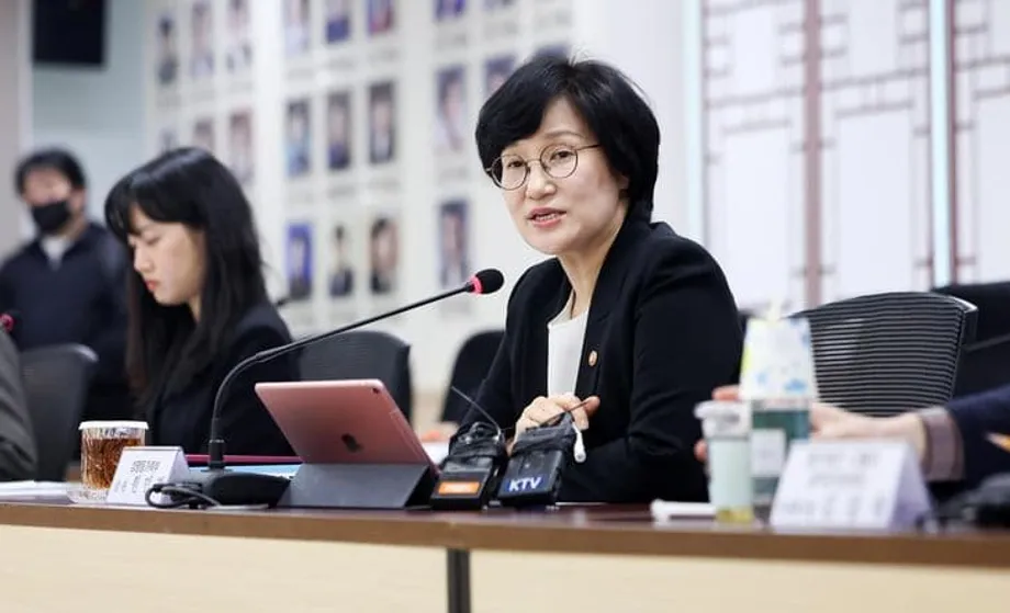 Korea Merombak Kebijakan Anti-Perdagangan Orang untuk Melindungi Pekerja Asing yang Rentan
