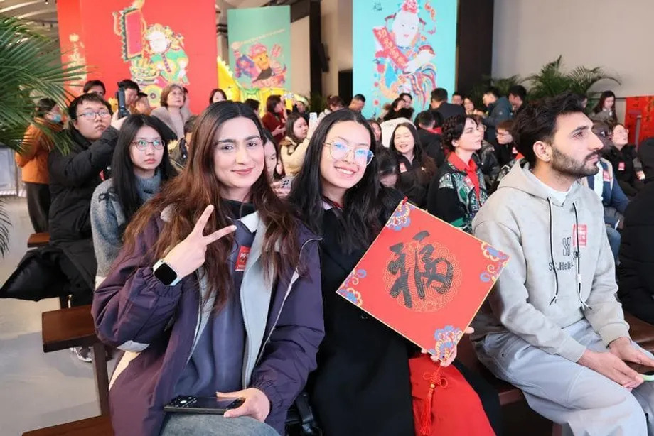 China Muncul sebagai Kekuatan Pendidikan Global dengan 380.000 Mahasiswa Internasional
