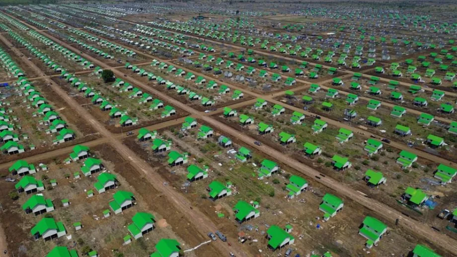 More Than 24,000 Cambodians Still Cannot Return Home After Border Conflict