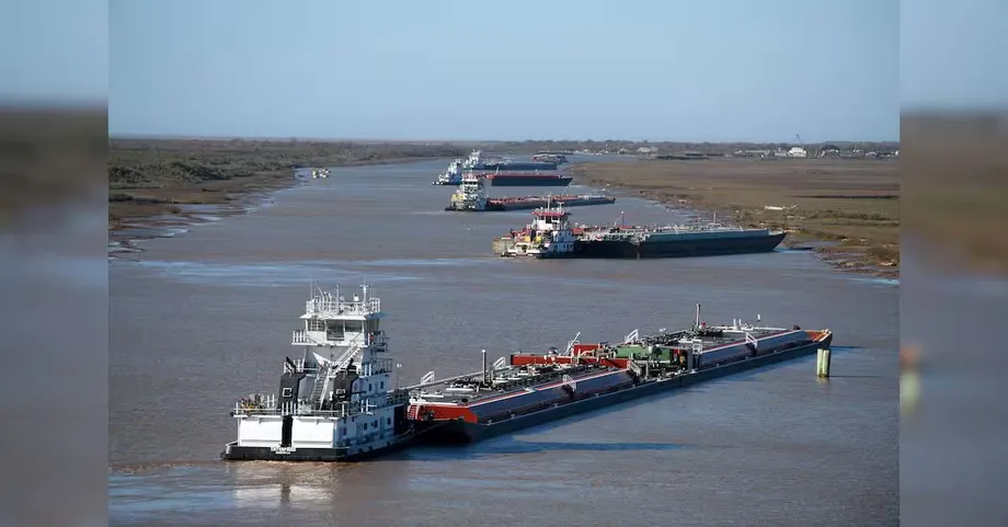 Jamnagar Leads Fuel Shipments to EU as Exports From Refineries Using Russian Crude Rise 43%